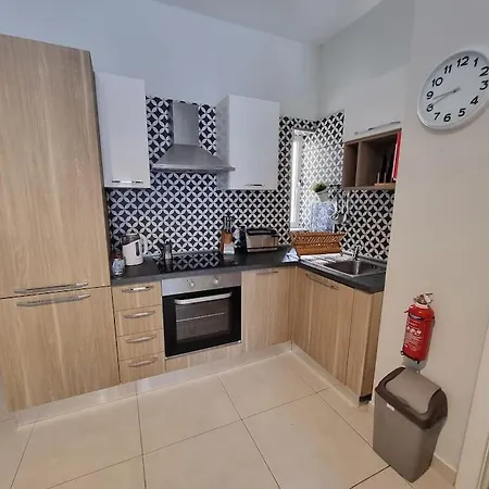 Apartment Comfort And Tranquility Close To The